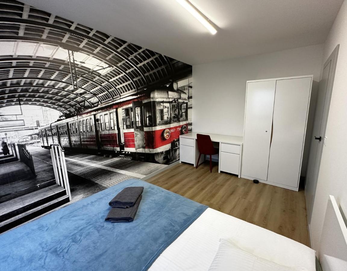 Apartament Lotnisko Chopina Warsaw Airport Экстерьер фото