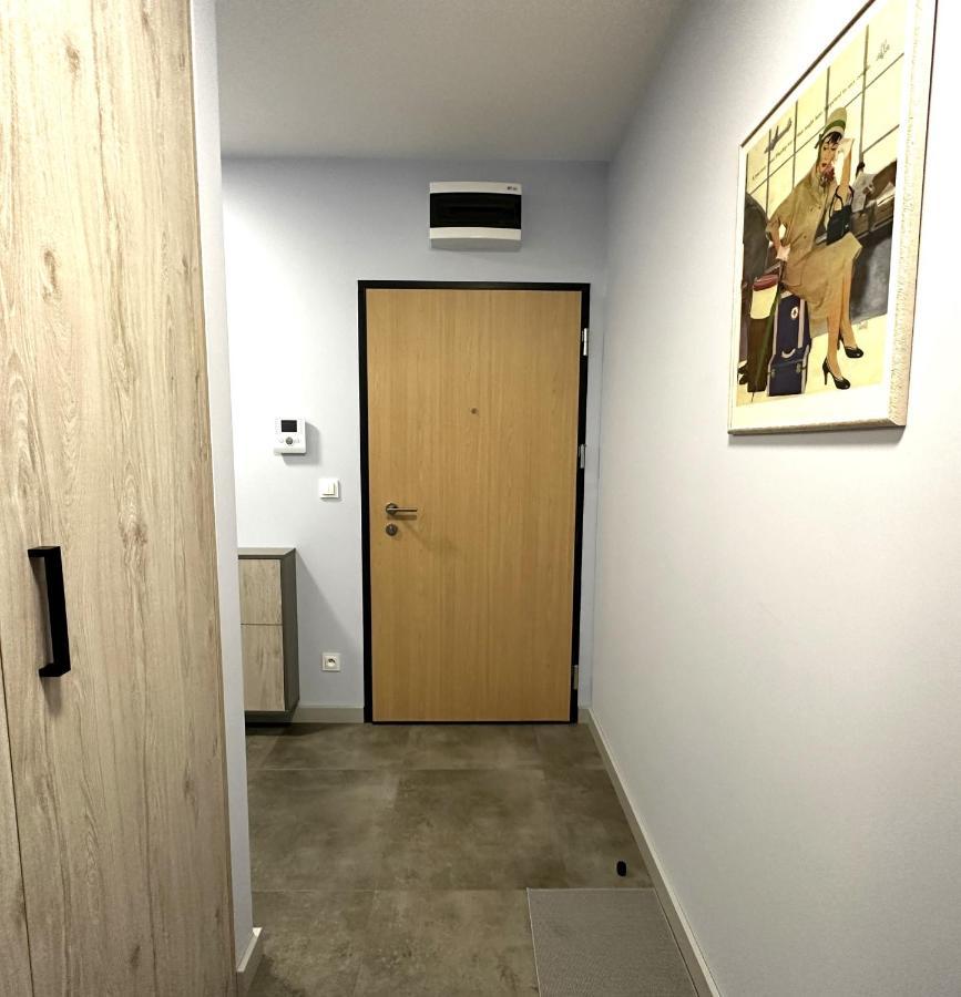 Apartament Lotnisko Chopina Warsaw Airport Экстерьер фото